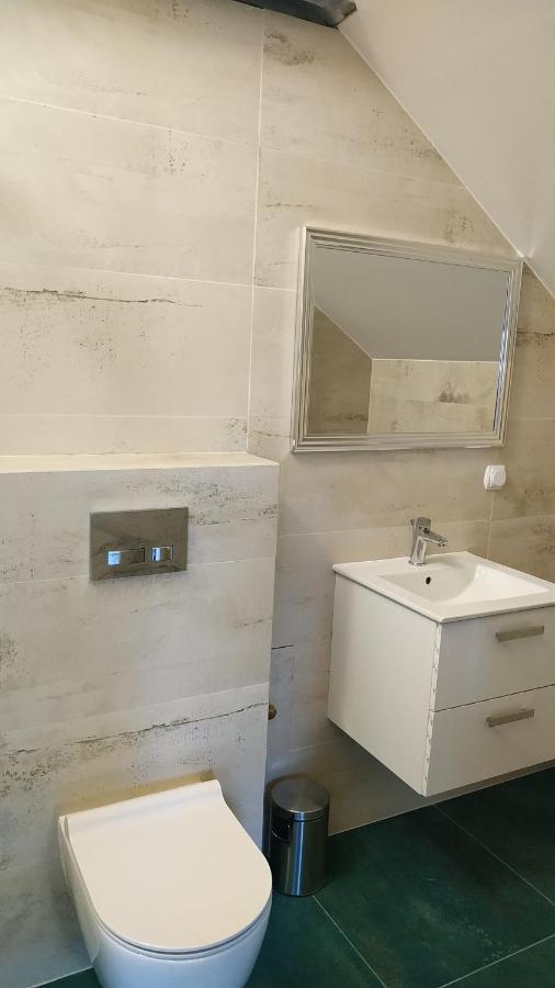 Apartament Witkacego Czerwony Słupsk Kültér fotó