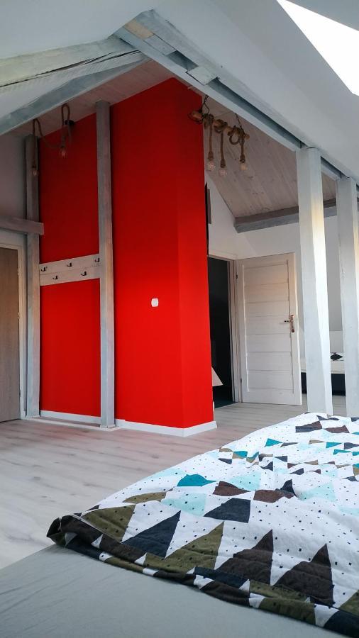 Apartament Witkacego Czerwony Słupsk Kültér fotó